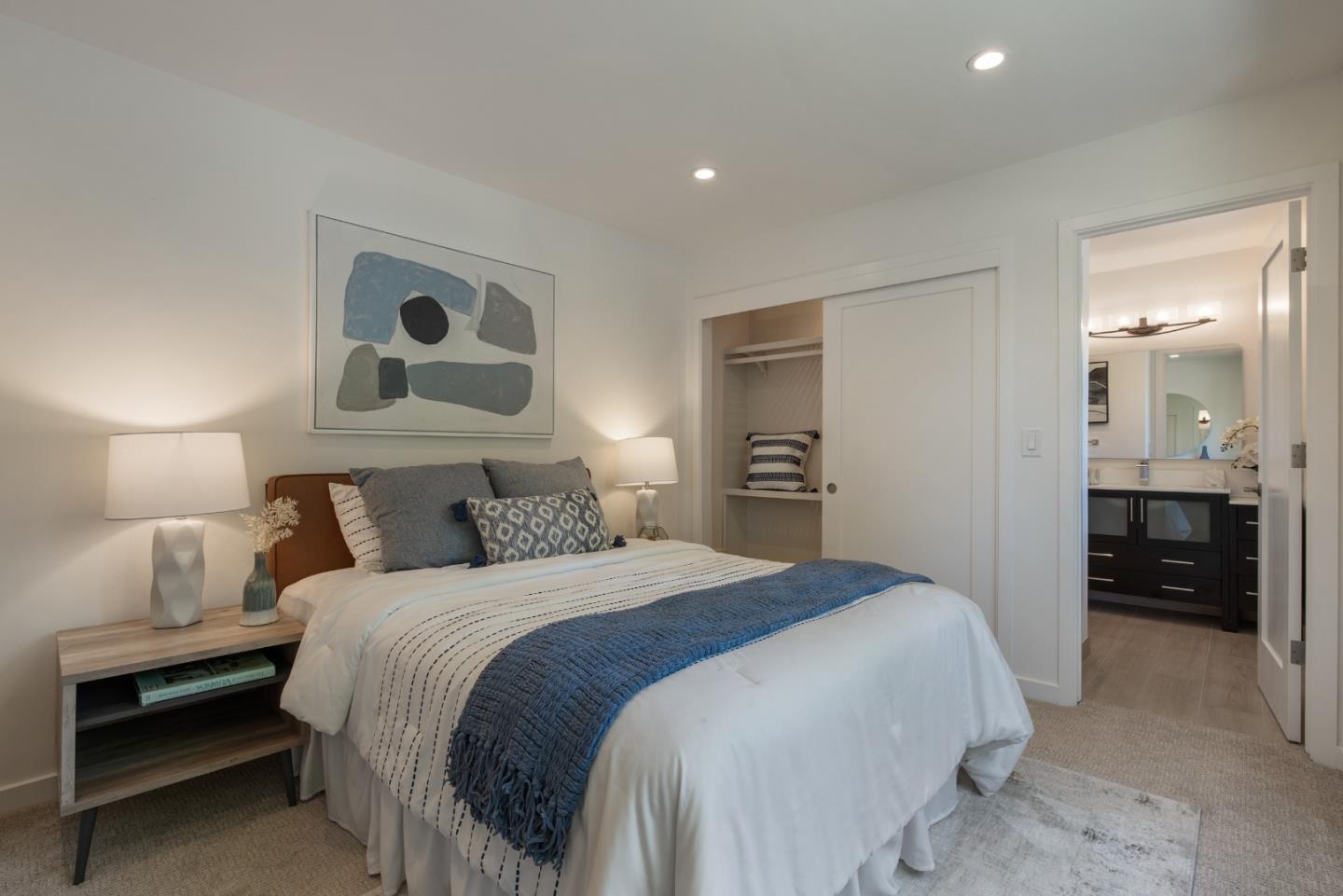 Detail Gallery Image 35 of 43 For 34 Carriage Ct, Los Altos,  CA 94022 - 5 Beds | 5 Baths