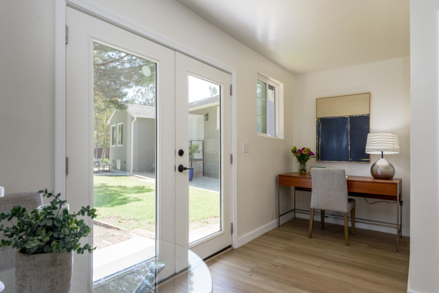 Detail Gallery Image 19 of 31 For 11 Meadow Ct, San Mateo,  CA 94403 - 3 Beds | 1 Baths