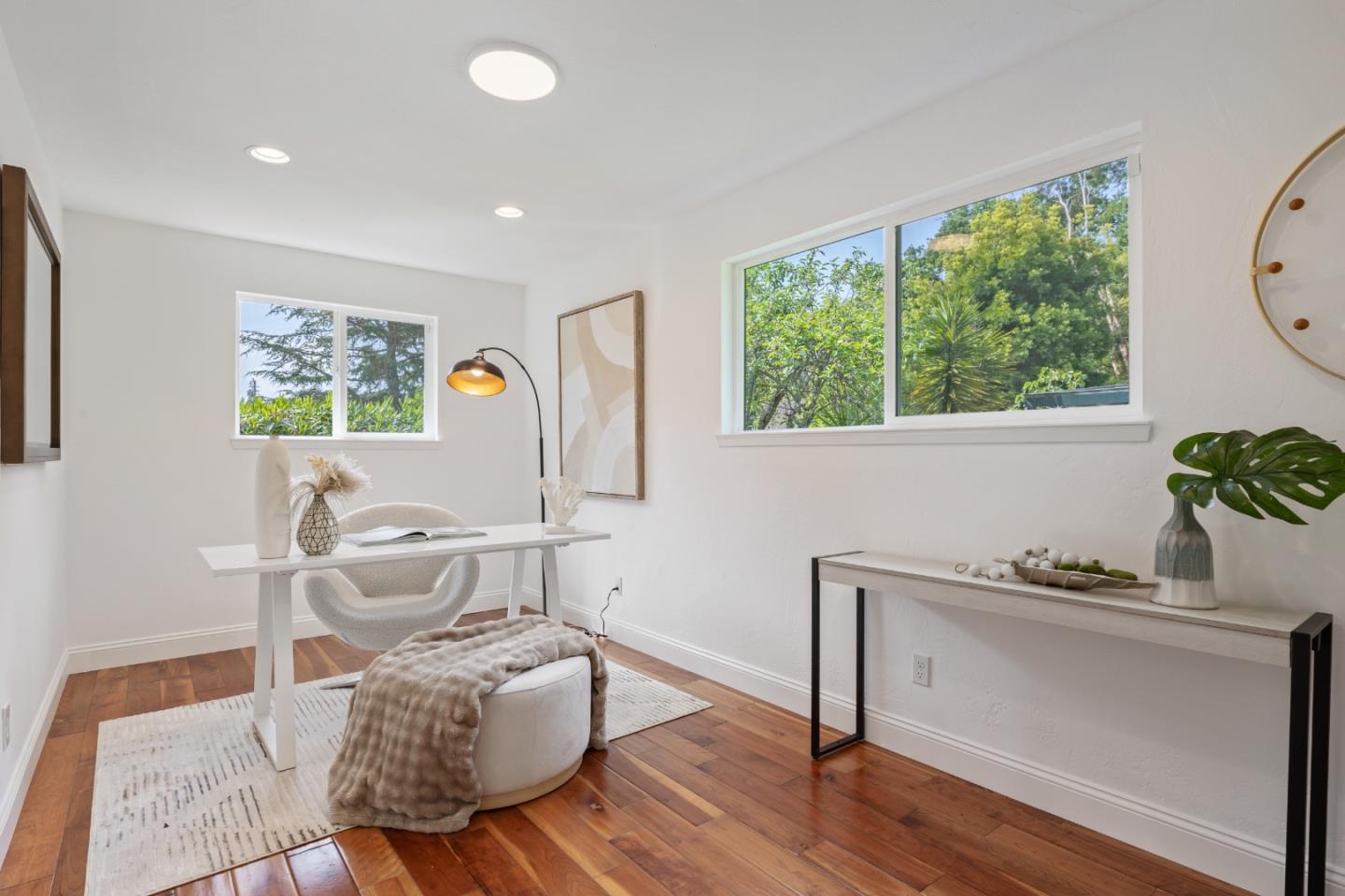 Detail Gallery Image 16 of 38 For 668 Canyon Rd, Redwood City,  CA 94062 - 4 Beds | 4 Baths