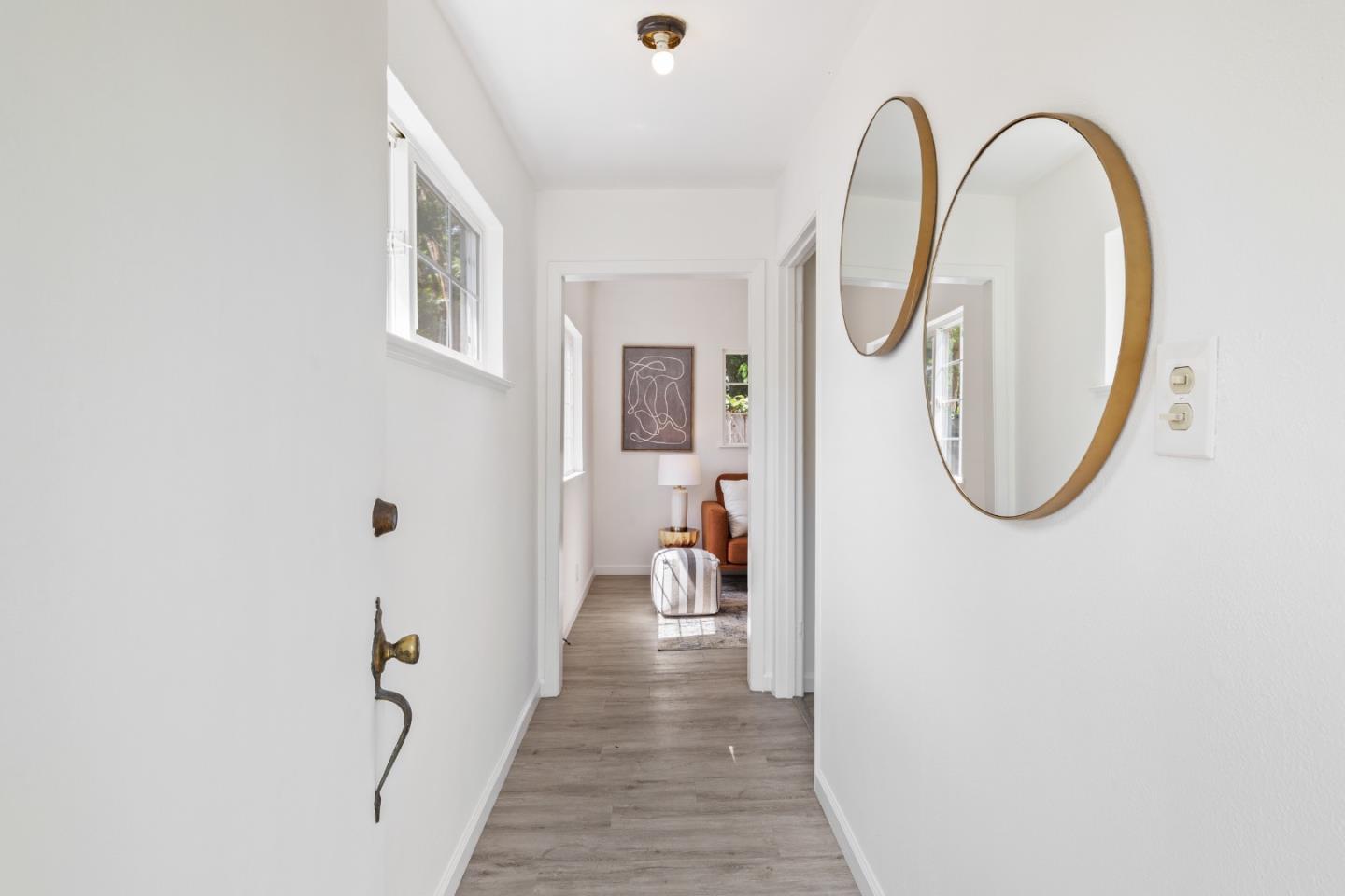 Detail Gallery Image 31 of 38 For 668 Canyon Rd, Redwood City,  CA 94062 - 4 Beds | 4 Baths