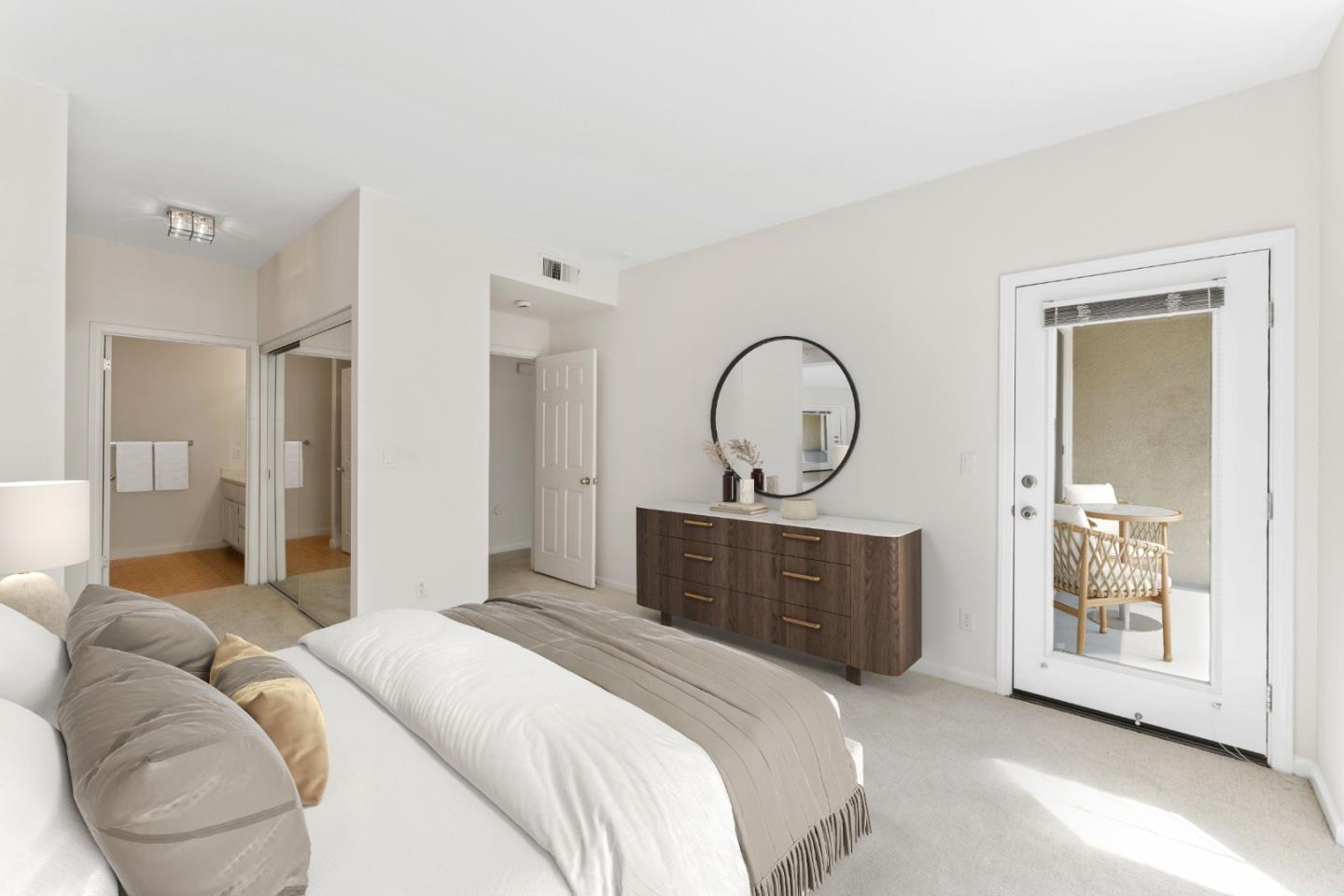 Detail Gallery Image 6 of 18 For 5987 Lake Hennessy Ct Ct, San Jose,  CA 95123 - 2 Beds | 2 Baths