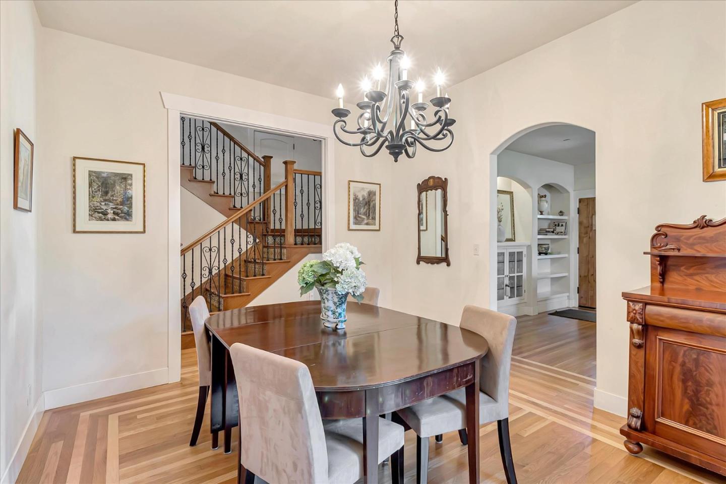Detail Gallery Image 13 of 30 For 1568 Mariposa Ave, Palo Alto,  CA 94306 - 4 Beds | 4 Baths
