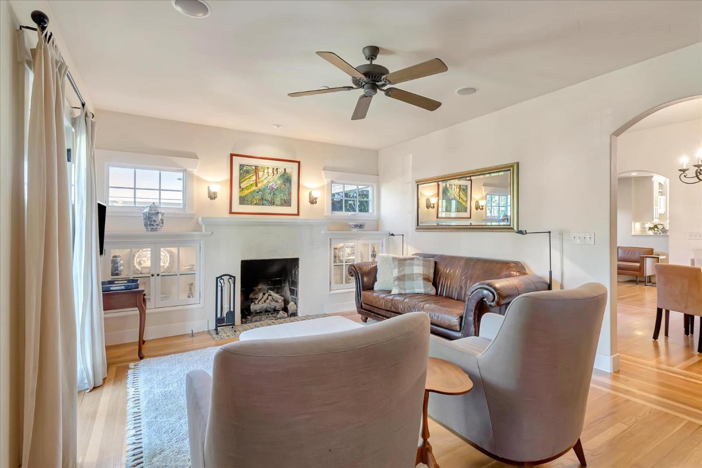 Detail Gallery Image 4 of 30 For 1568 Mariposa Ave, Palo Alto,  CA 94306 - 4 Beds | 4 Baths