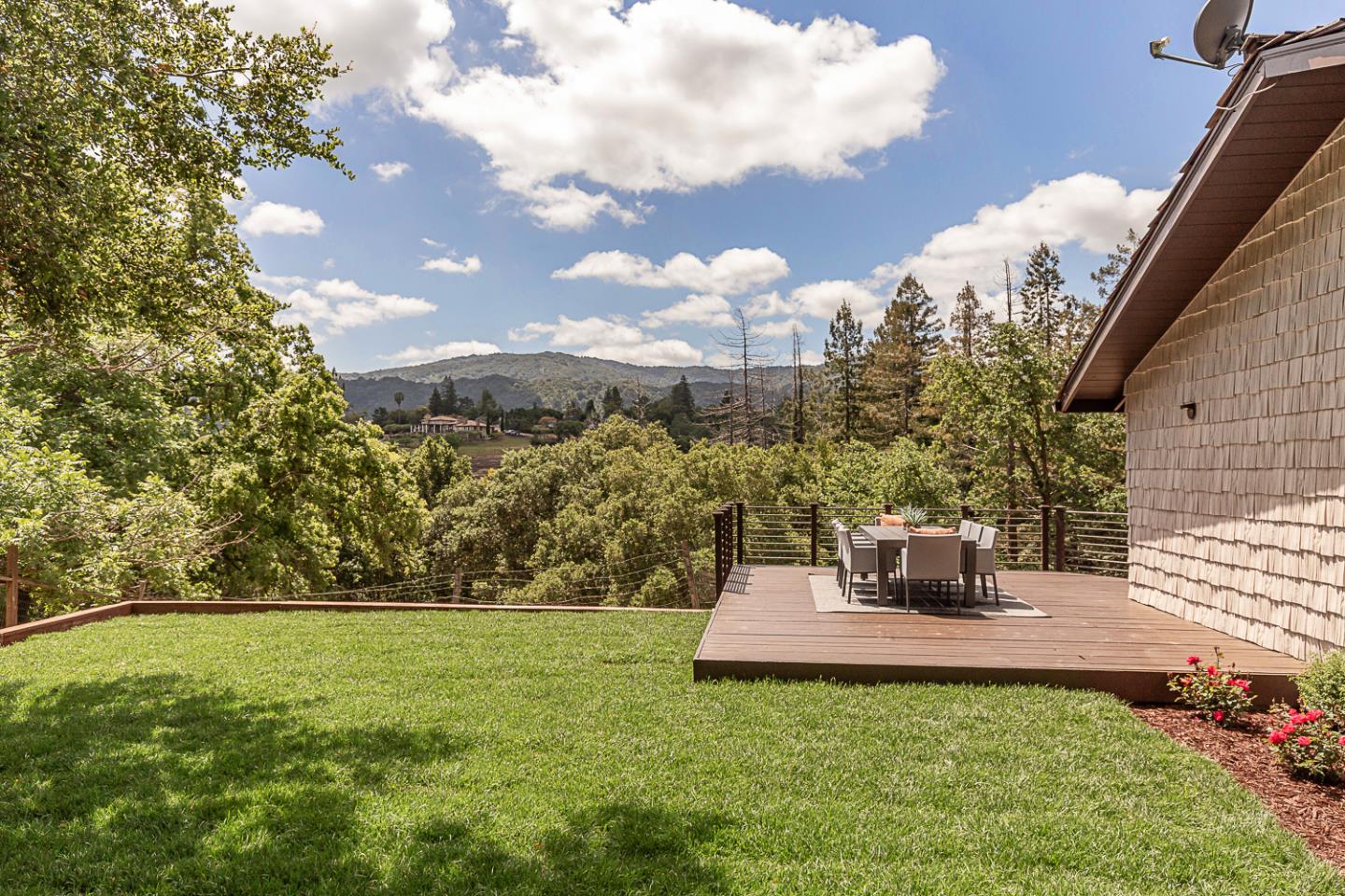 Detail Gallery Image 36 of 42 For 26350 Taaffe Rd, Los Altos Hills,  CA 94022 - 4 Beds | 2/1 Baths
