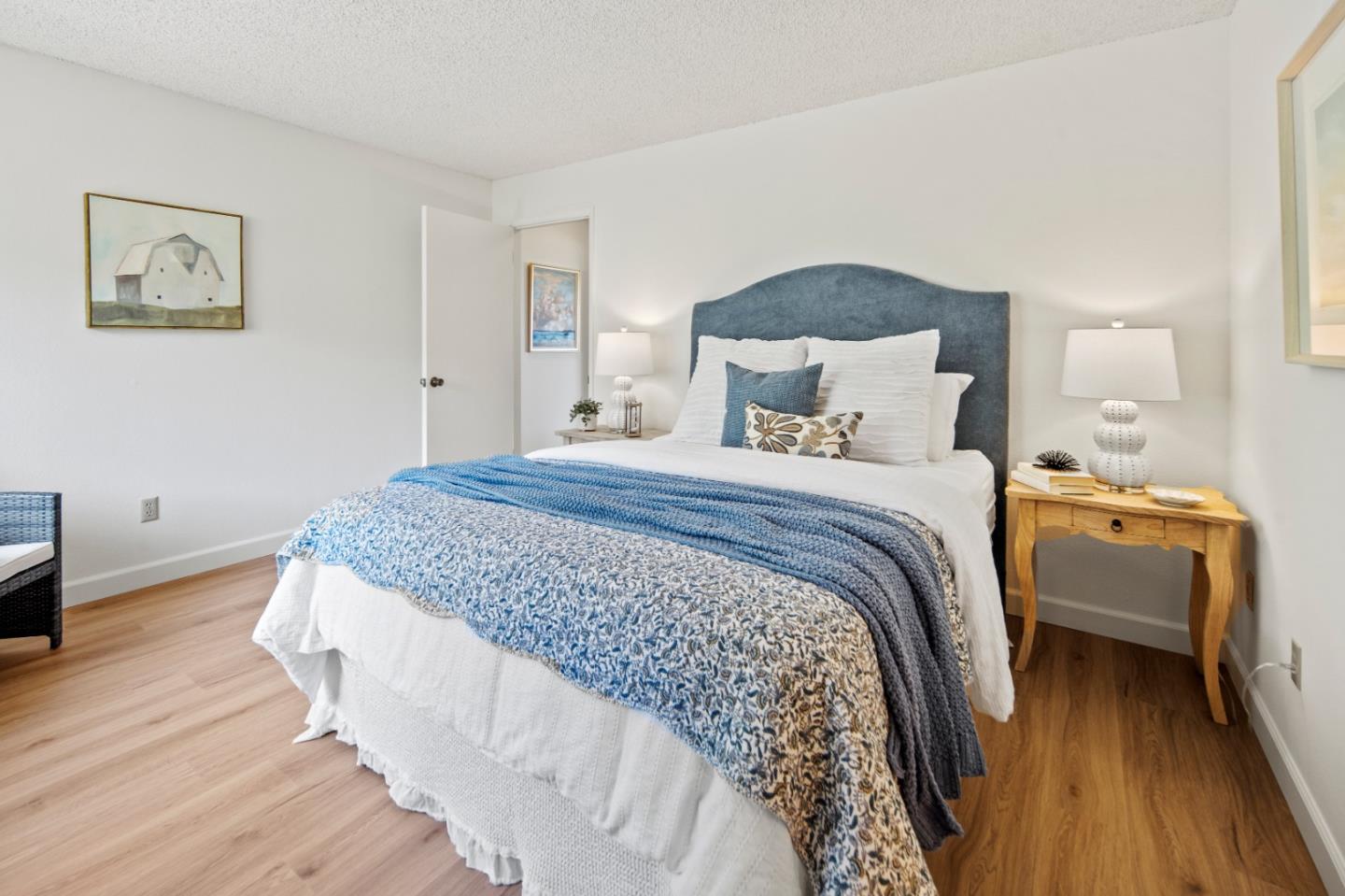Detail Gallery Image 11 of 17 For 70 Forest Ridge Rd #22,  Monterey,  CA 93940 - 2 Beds | 2/1 Baths