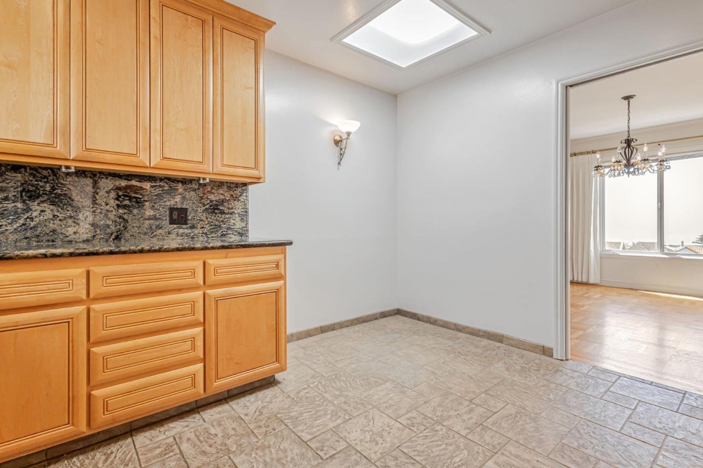 Detail Gallery Image 20 of 74 For 1731 32nd Ave, San Francisco,  CA 94122 - 2 Beds | 1/1 Baths