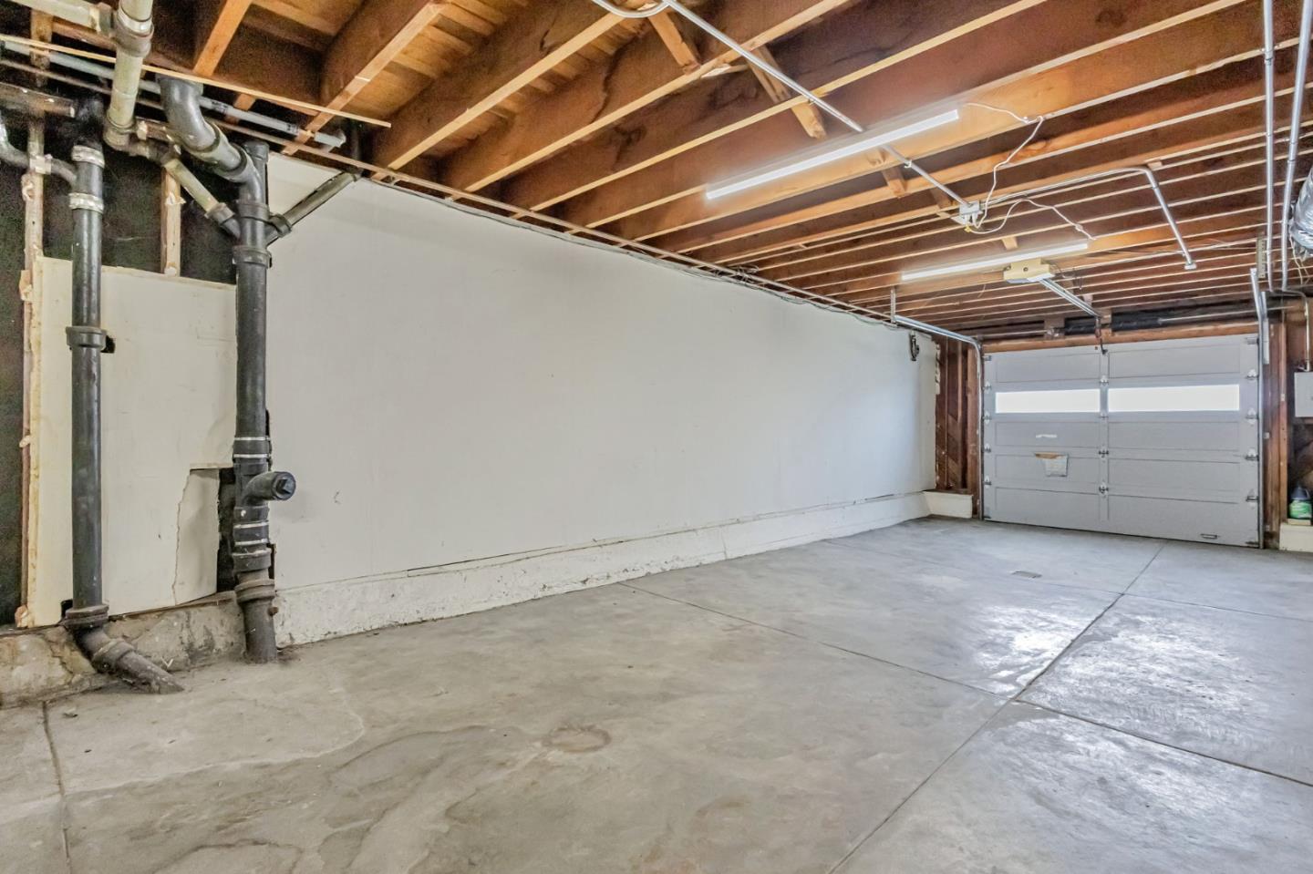 Detail Gallery Image 53 of 74 For 1731 32nd Ave, San Francisco,  CA 94122 - 2 Beds | 1/1 Baths