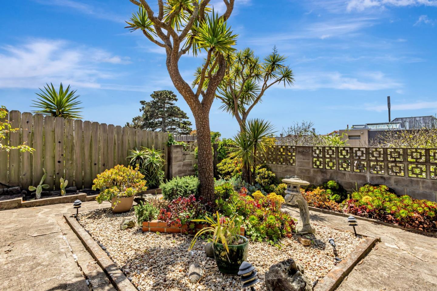 Detail Gallery Image 62 of 74 For 1731 32nd Ave, San Francisco,  CA 94122 - 2 Beds | 1/1 Baths