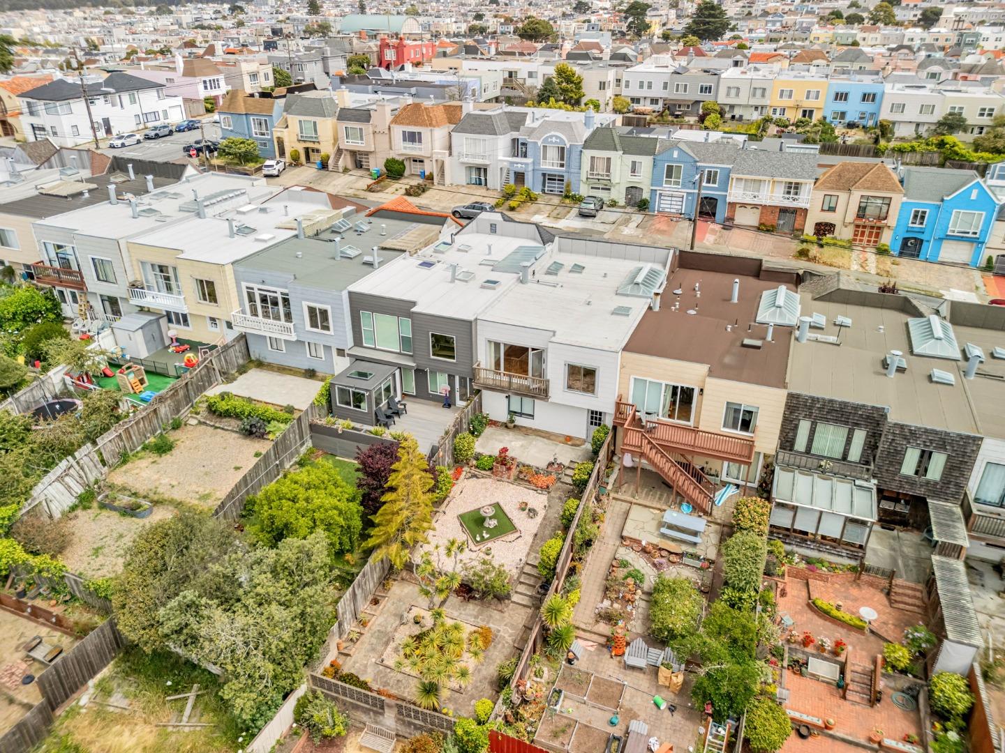 Detail Gallery Image 72 of 74 For 1731 32nd Ave, San Francisco,  CA 94122 - 2 Beds | 1/1 Baths