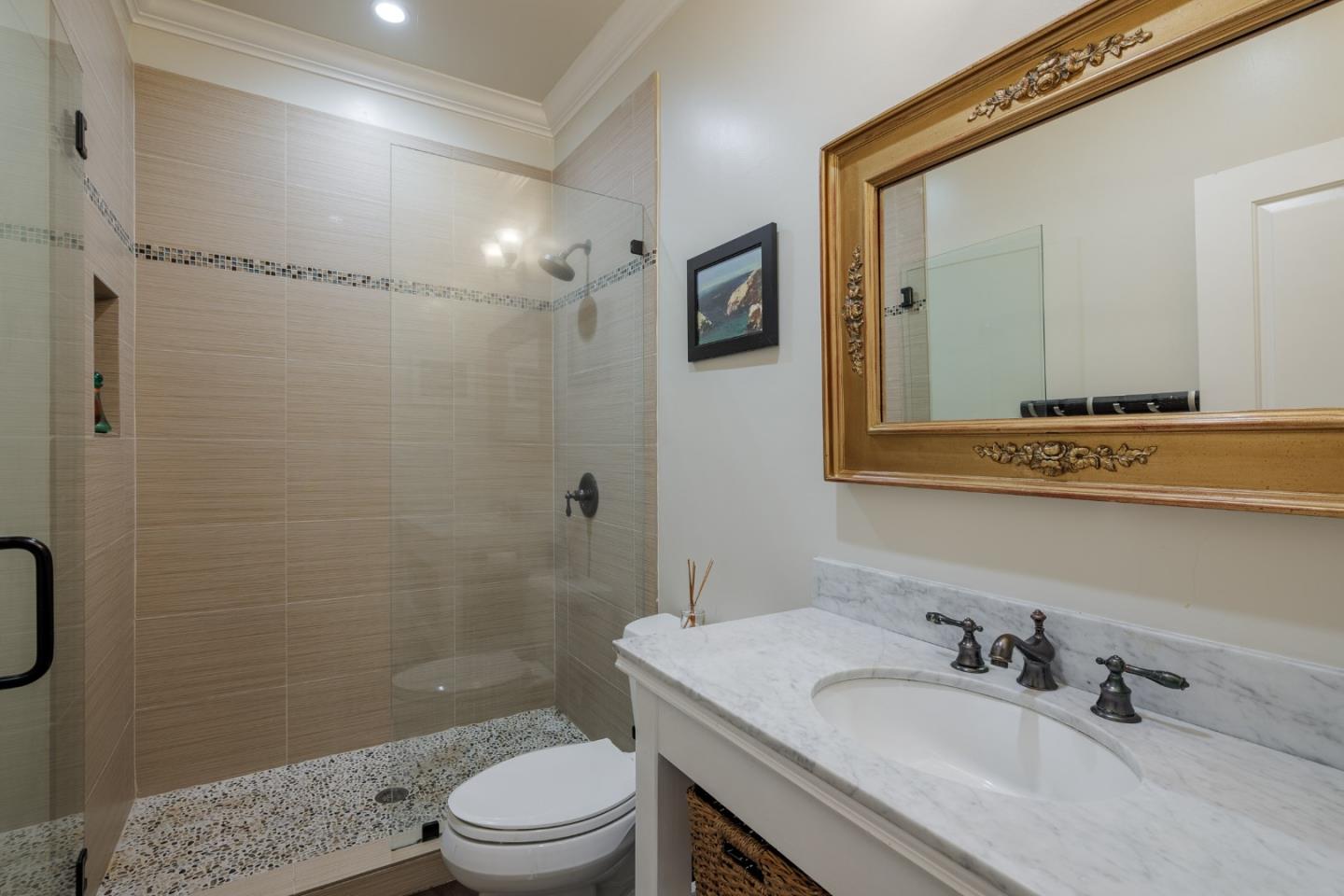 Detail Gallery Image 12 of 29 For 643 Channing Ave, Palo Alto,  CA 94301 - – Beds | – Baths