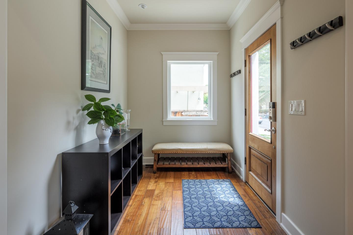Detail Gallery Image 6 of 29 For 643 Channing Ave, Palo Alto,  CA 94301 - – Beds | – Baths