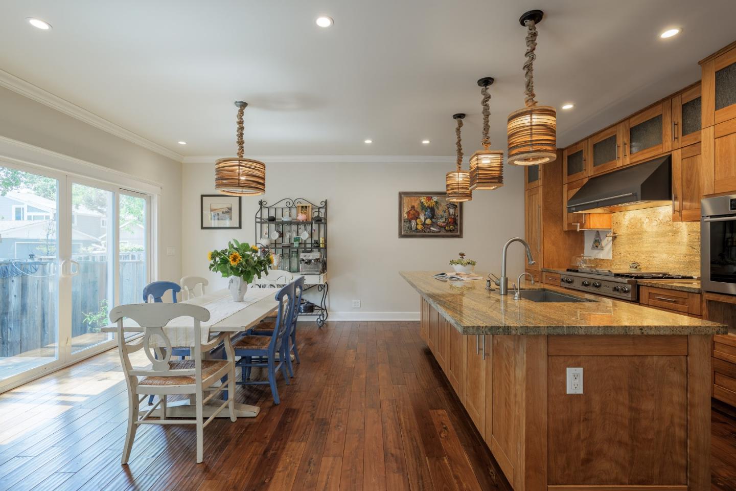 Detail Gallery Image 9 of 29 For 643 Channing Ave, Palo Alto,  CA 94301 - – Beds | – Baths