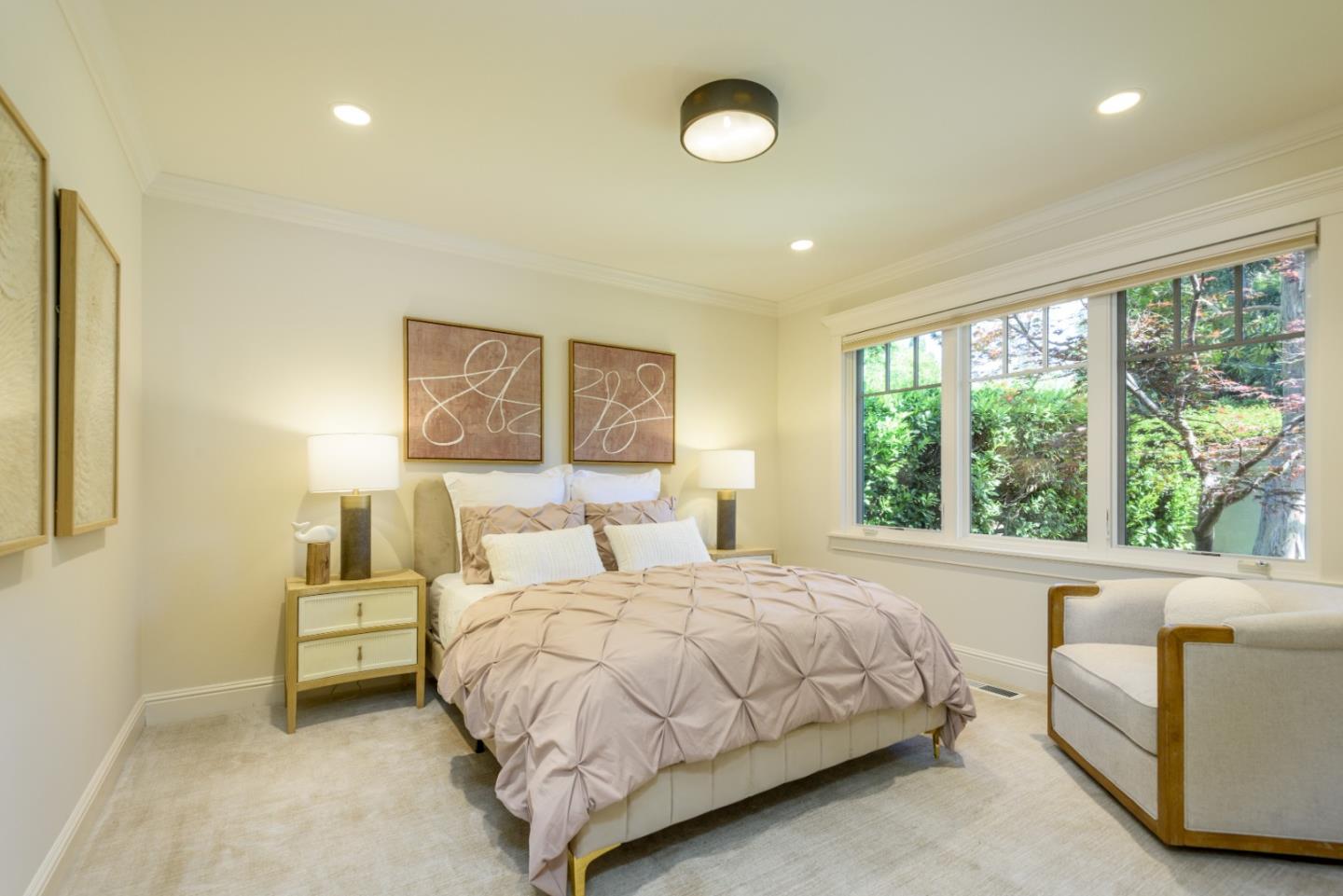 Detail Gallery Image 15 of 20 For 1674 Oak Ave, Menlo Park,  CA 94025 - 4 Beds | 2/1 Baths