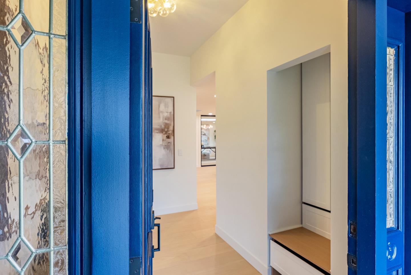 Detail Gallery Image 2 of 58 For 2083 Louise Ln, Los Altos,  CA 94024 - 4 Beds | 3/1 Baths