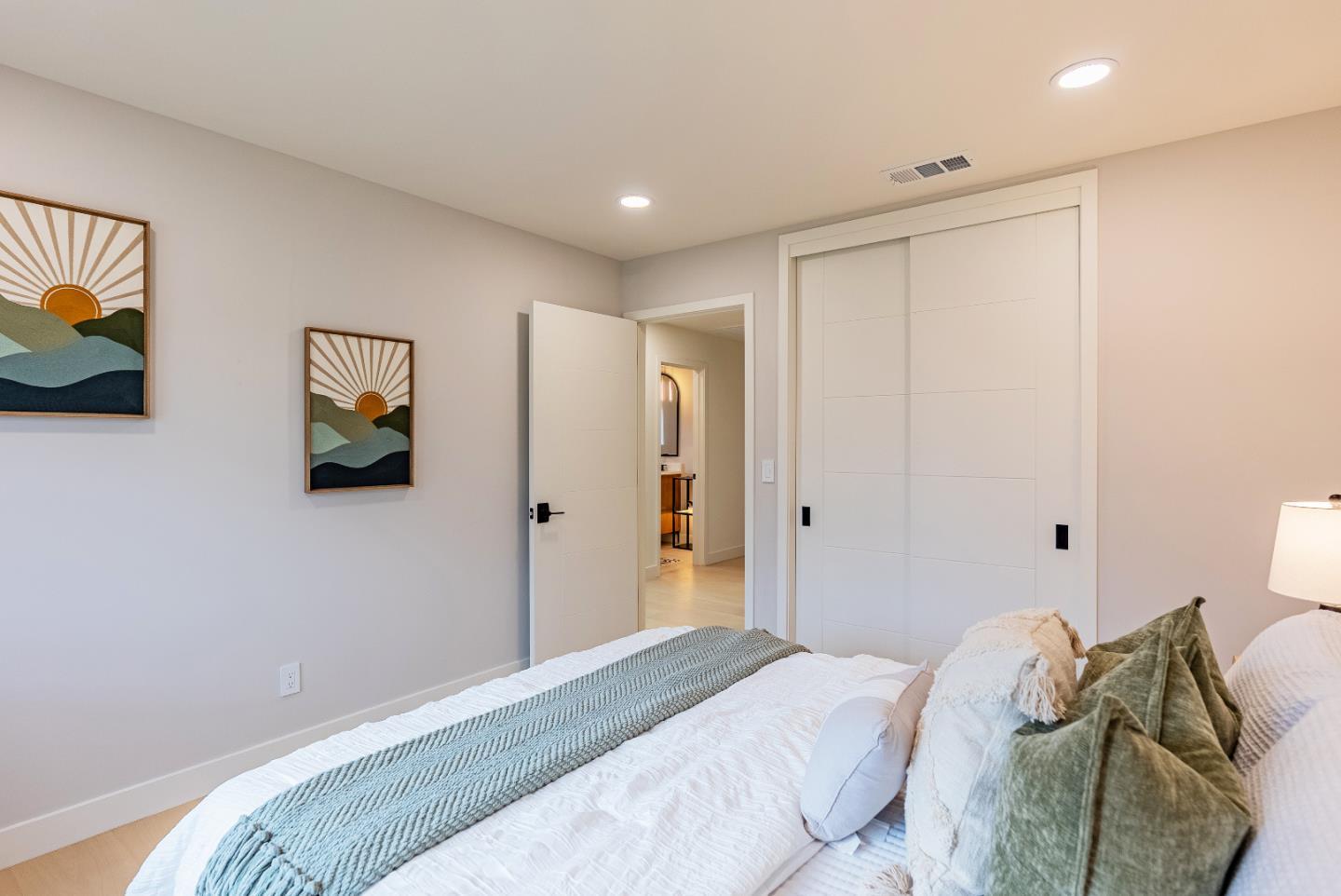 Detail Gallery Image 34 of 58 For 2083 Louise Ln, Los Altos,  CA 94024 - 4 Beds | 3/1 Baths