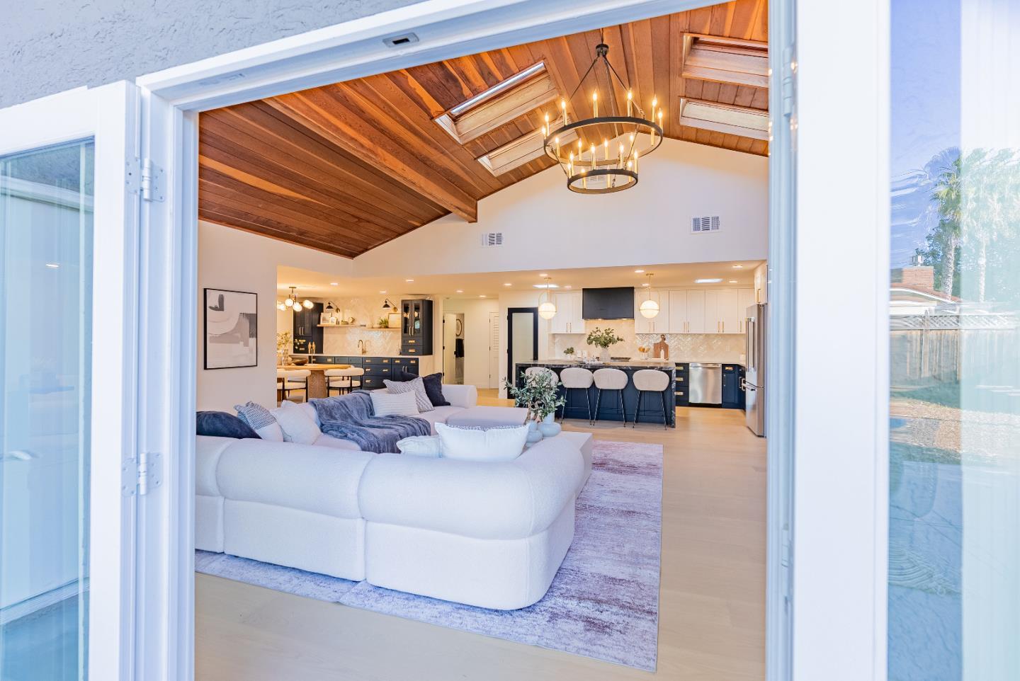 Detail Gallery Image 44 of 58 For 2083 Louise Ln, Los Altos,  CA 94024 - 4 Beds | 3/1 Baths
