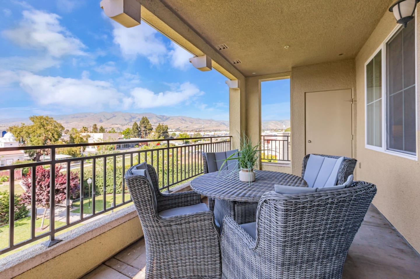 Detail Gallery Image 32 of 47 For 600 S Abel St #317,  Milpitas,  CA 95035 - 2 Beds | 2 Baths