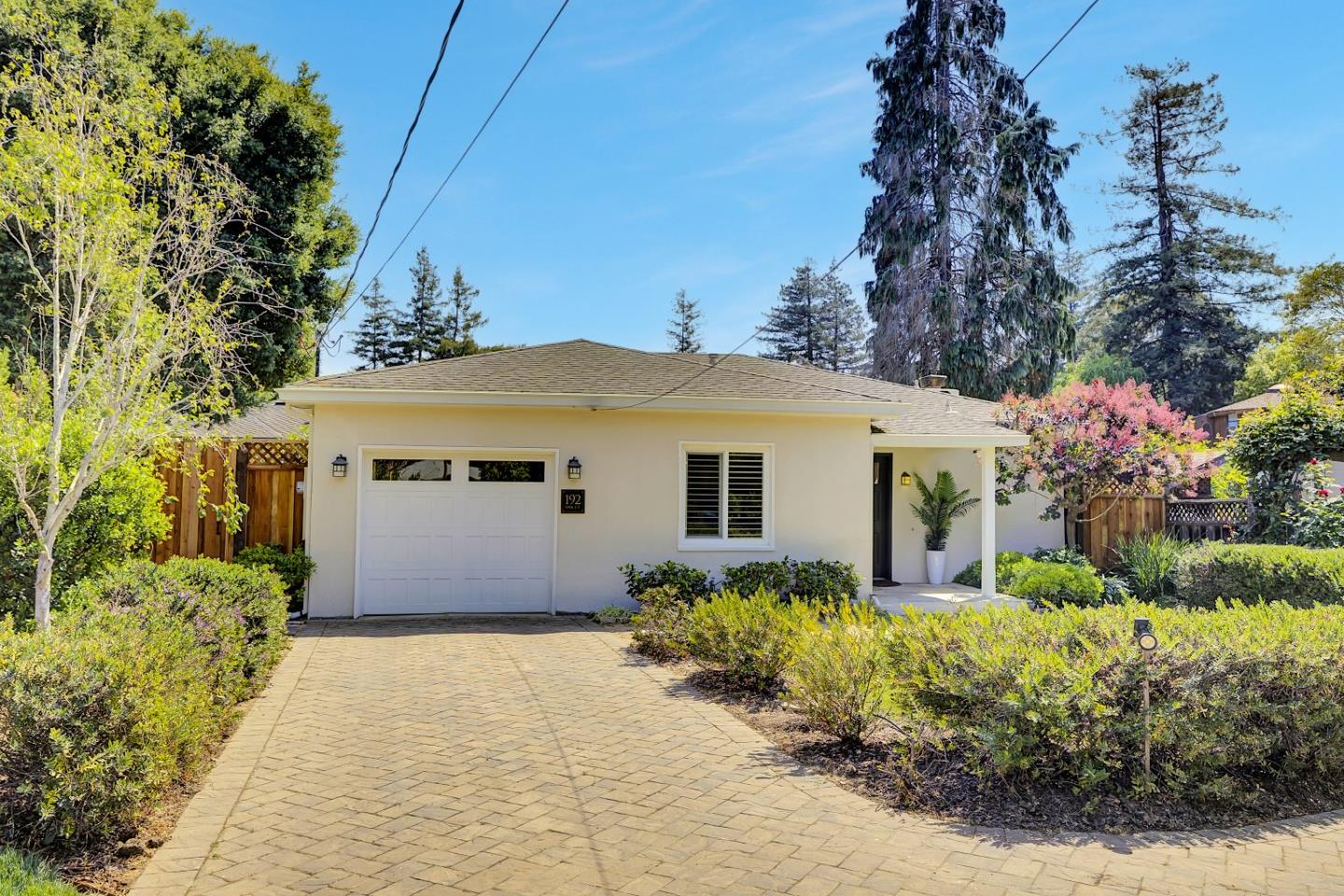 Detail Gallery Image 37 of 43 For 192 Oak Ct, Menlo Park,  CA 94025 - 2 Beds | 1 Baths