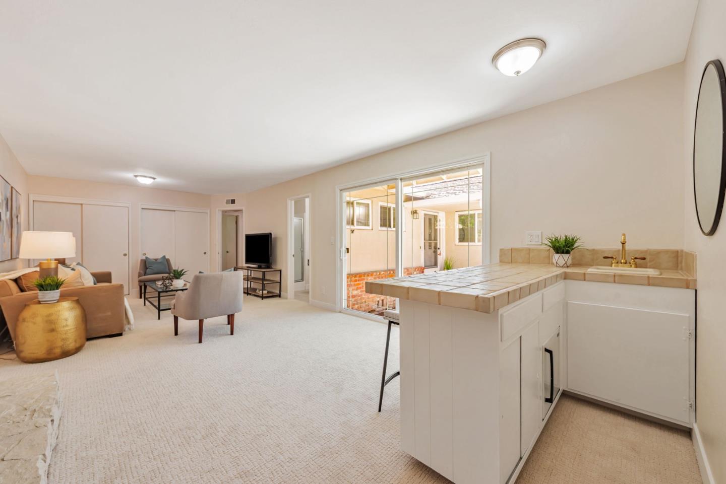 Detail Gallery Image 17 of 31 For 836 Peach Ave, Sunnyvale,  CA 94087 - 3 Beds | 2 Baths