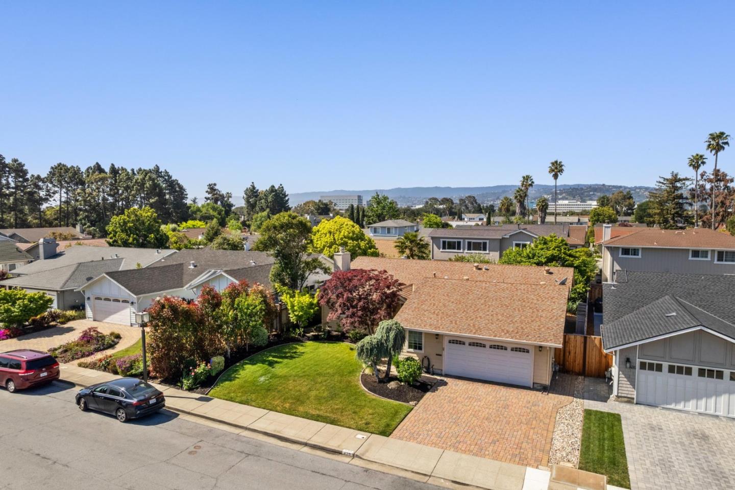 Detail Gallery Image 44 of 56 For 420 Bark Dr, Redwood City,  CA 94065 - 4 Beds | 2/1 Baths