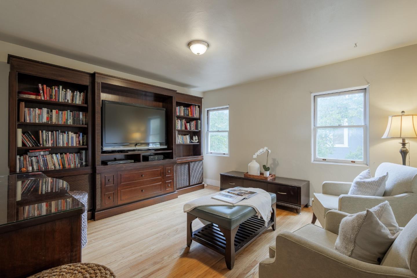 Detail Gallery Image 17 of 31 For 643 Channing Ave, Palo Alto,  CA 94301 - 3 Beds | 3 Baths