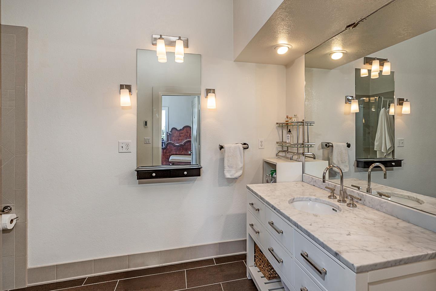 Detail Gallery Image 22 of 31 For 730 Mora Dr, Los Altos,  CA 94024 - 4 Beds | 3/3 Baths