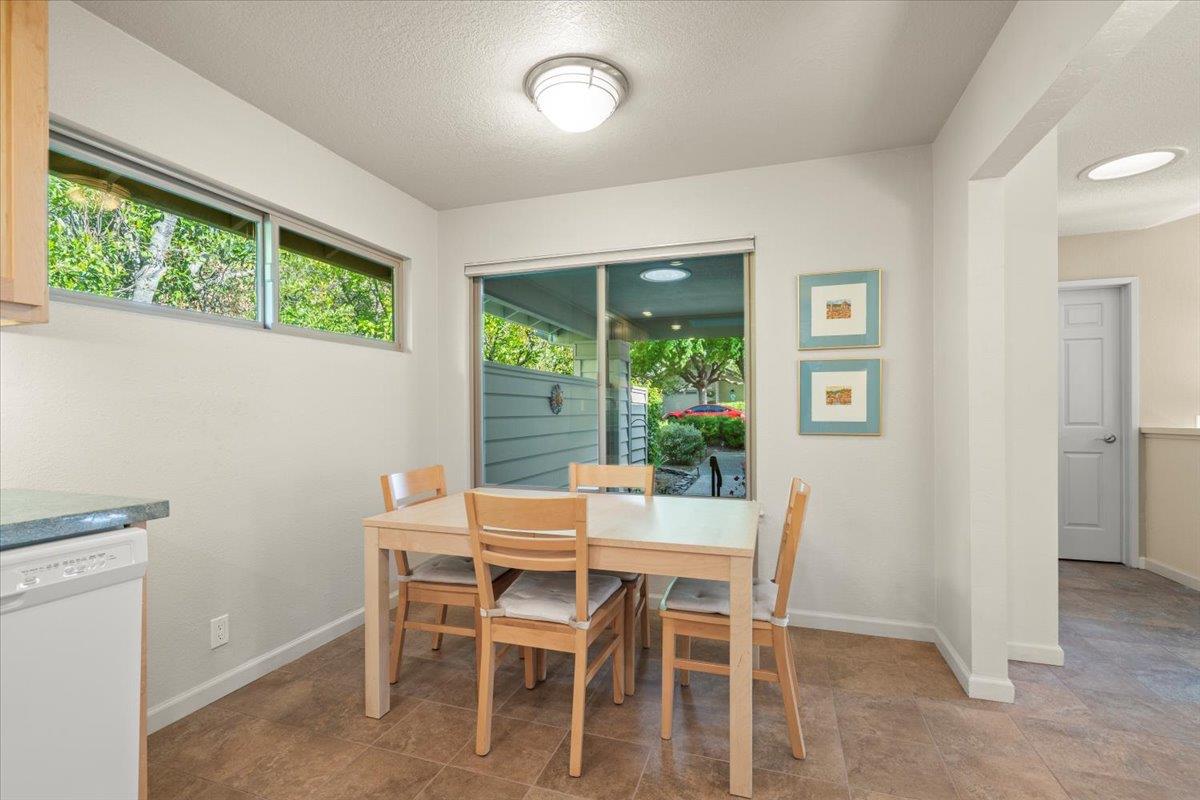Detail Gallery Image 15 of 35 For 7137 via Solana, San Jose,  CA 95135 - 3 Beds | 2 Baths