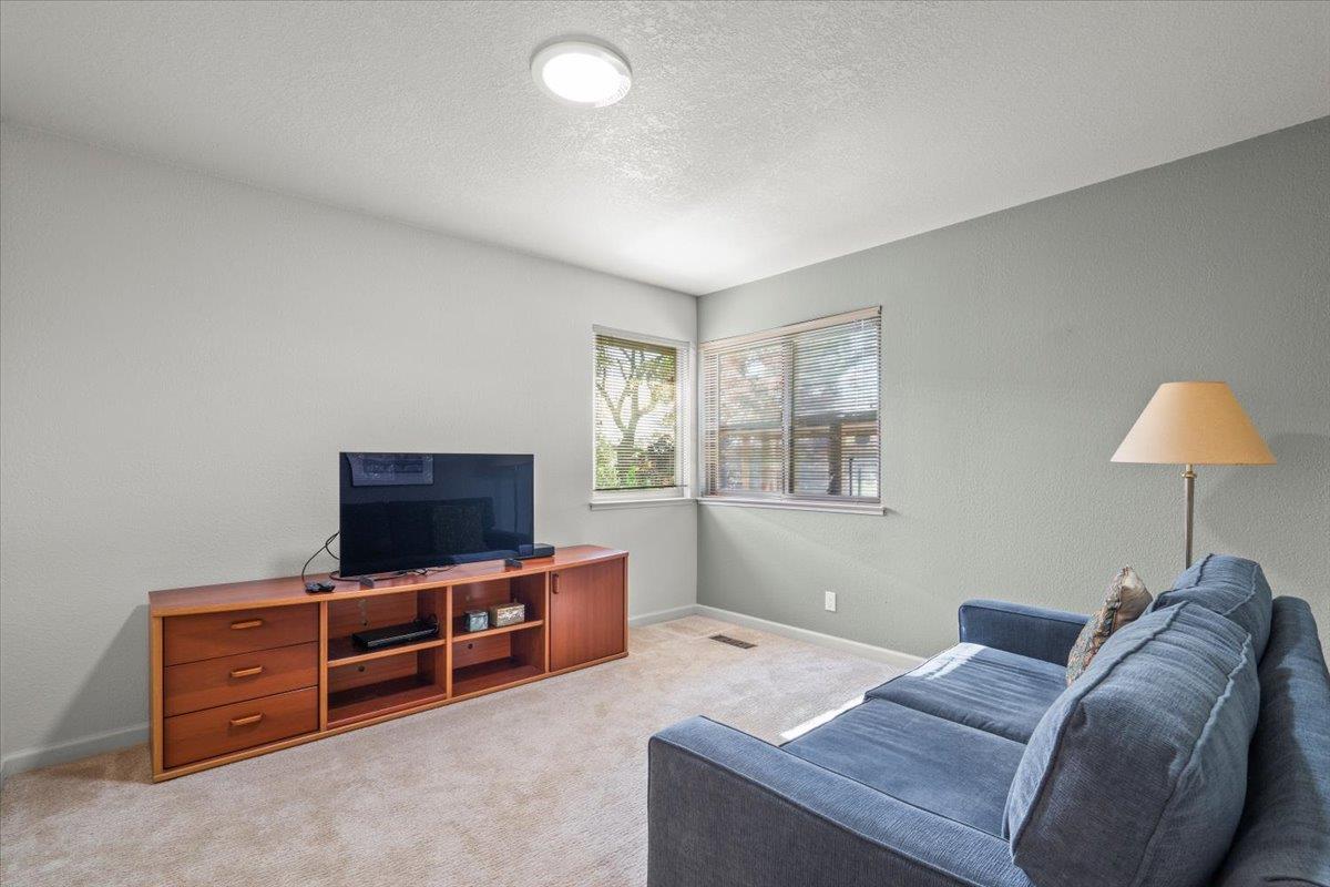 Detail Gallery Image 28 of 35 For 7137 via Solana, San Jose,  CA 95135 - 3 Beds | 2 Baths