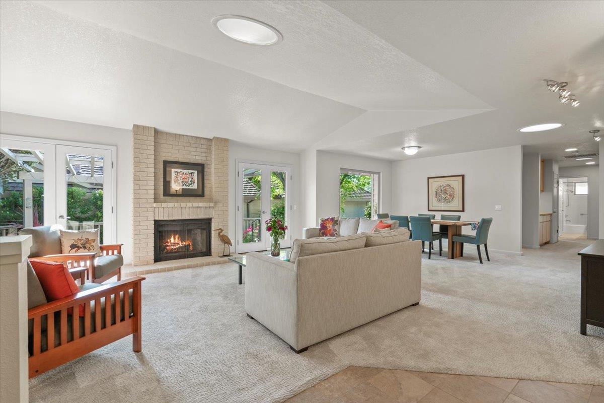 Detail Gallery Image 8 of 35 For 7137 via Solana, San Jose,  CA 95135 - 3 Beds | 2 Baths