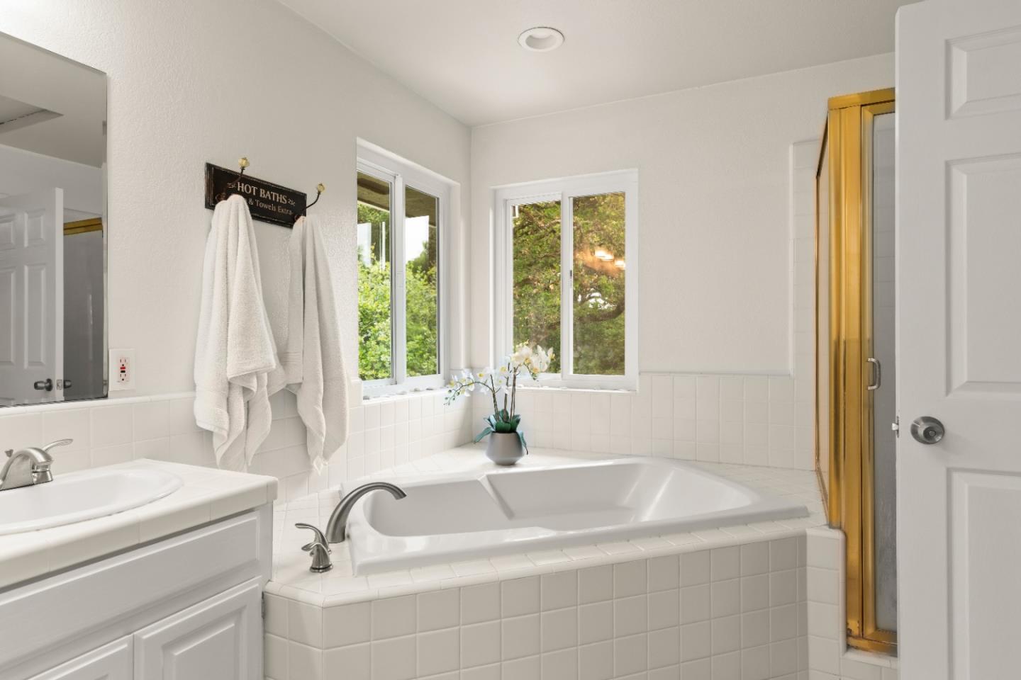 Detail Gallery Image 23 of 57 For 2655 San Juan Canyon Rd, San Juan Bautista,  CA 95045 - 4 Beds | 3 Baths