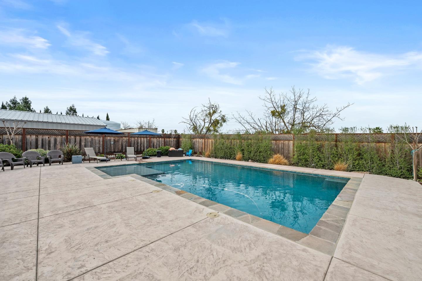 Detail Gallery Image 47 of 64 For 1655 Santa Ana Rd, Hollister,  CA 95023 - 3 Beds | 2/1 Baths
