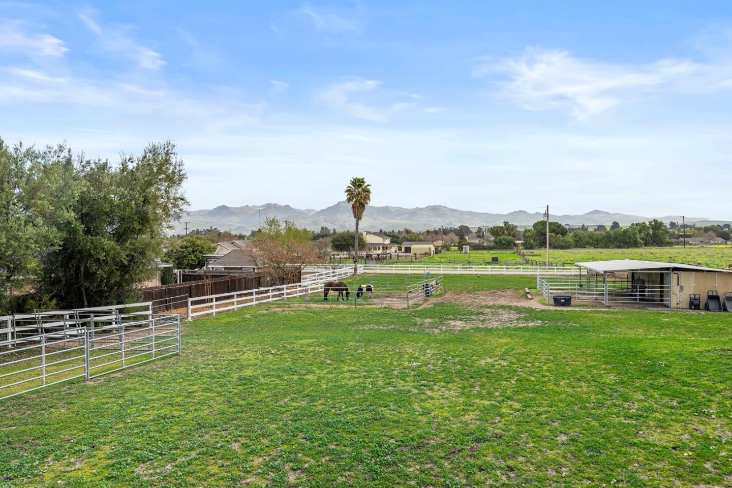 Detail Gallery Image 56 of 64 For 1655 Santa Ana Rd, Hollister,  CA 95023 - 3 Beds | 2/1 Baths