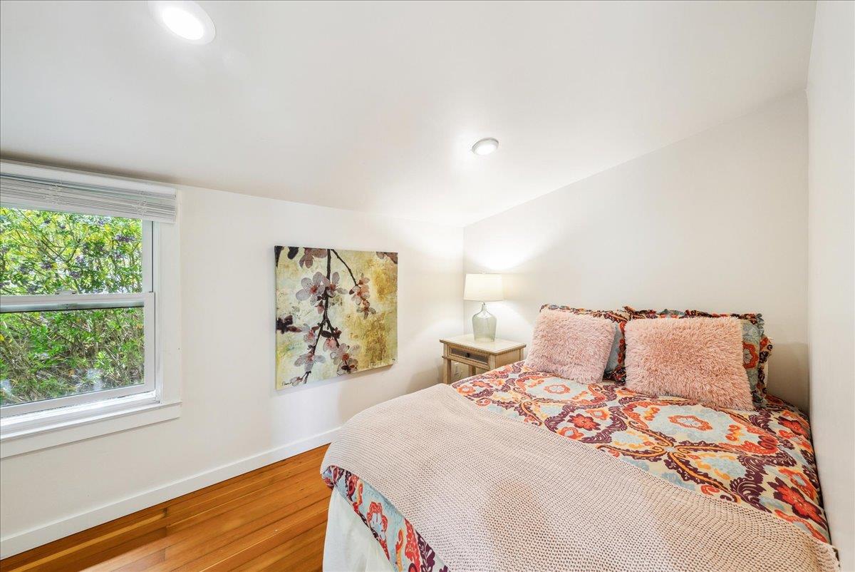Detail Gallery Image 17 of 38 For 799 Grace St, Monterey,  CA 93940 - 3 Beds | 1 Baths