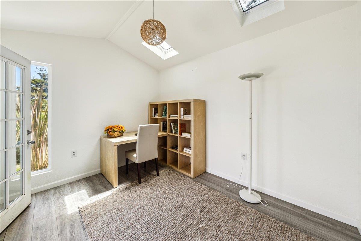 Detail Gallery Image 23 of 38 For 799 Grace St, Monterey,  CA 93940 - 3 Beds | 1 Baths