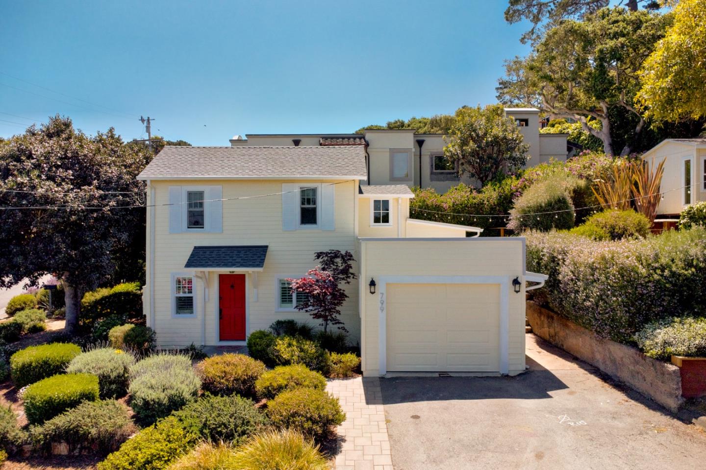 Detail Gallery Image 27 of 38 For 799 Grace St, Monterey,  CA 93940 - 3 Beds | 1 Baths
