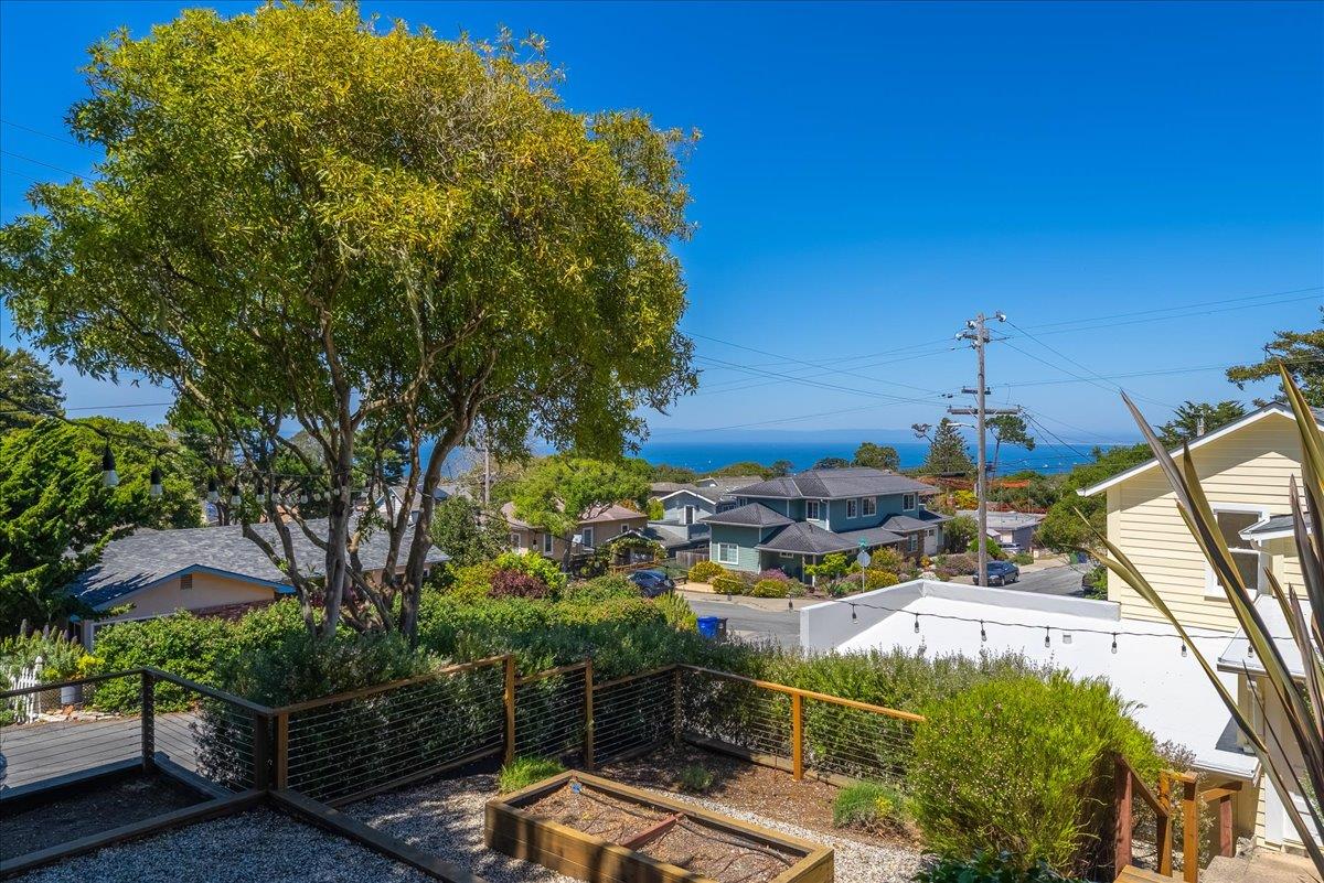 Detail Gallery Image 31 of 38 For 799 Grace St, Monterey,  CA 93940 - 3 Beds | 1 Baths