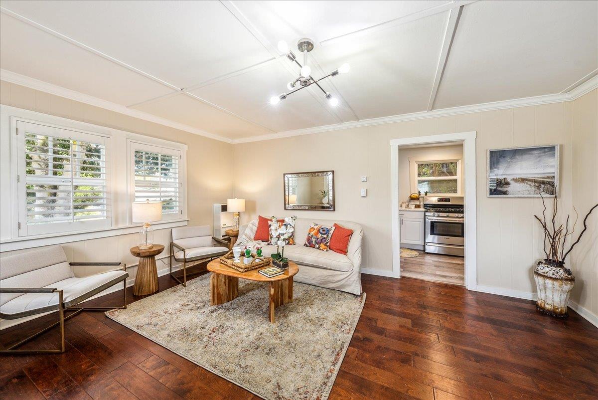 Detail Gallery Image 5 of 38 For 799 Grace St, Monterey,  CA 93940 - 3 Beds | 1 Baths