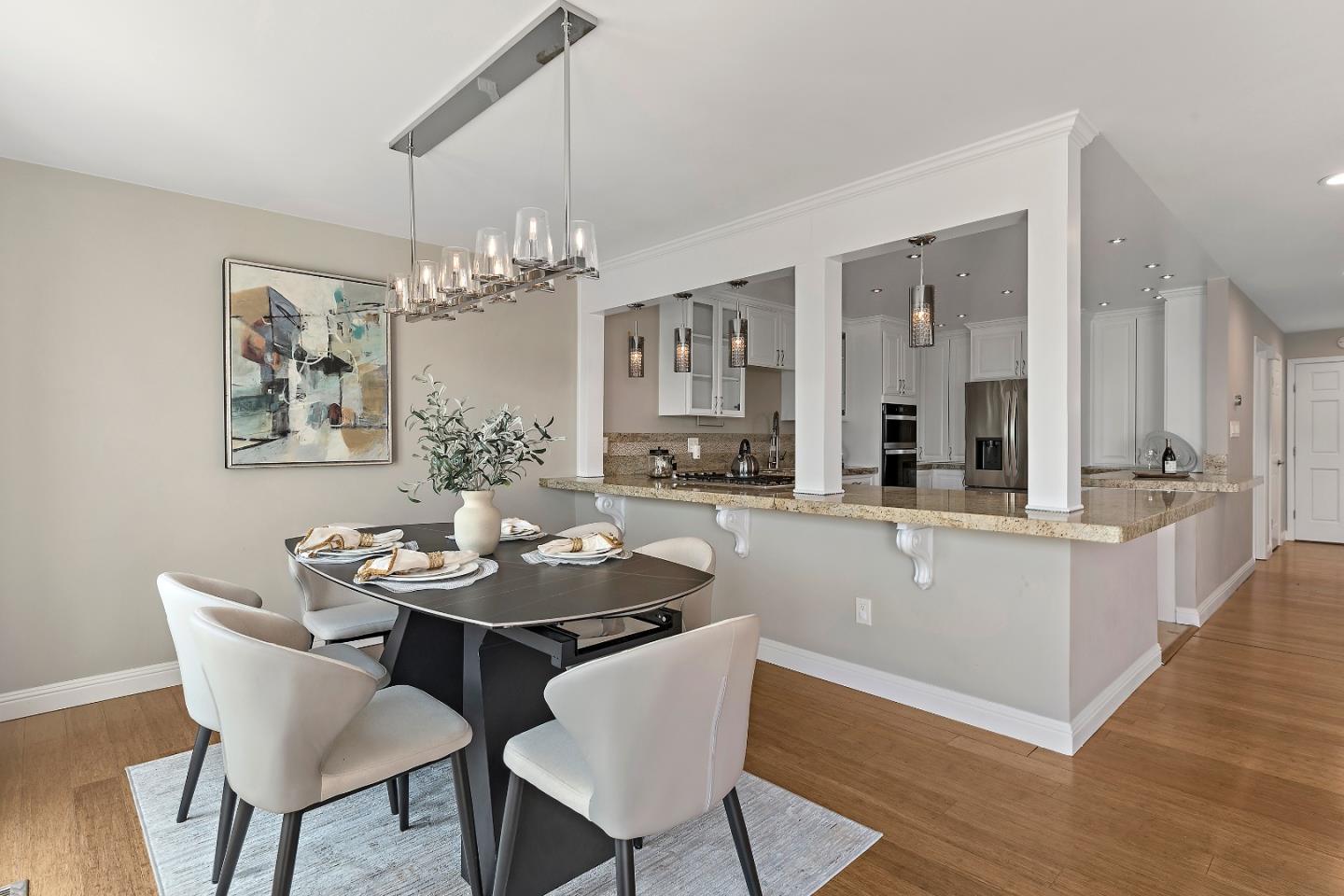 Detail Gallery Image 6 of 36 For 11 Mayflower Ln #242,  San Carlos,  CA 94070 - 3 Beds | 2/1 Baths