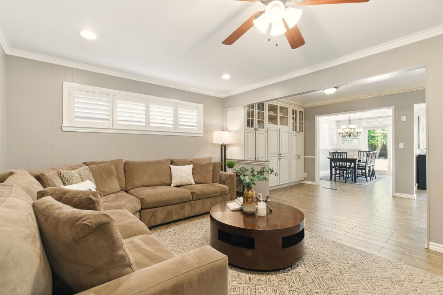 Detail Gallery Image 13 of 38 For 1142 S Genevieve Ln, San Jose,  CA 95128 - 4 Beds | 2 Baths