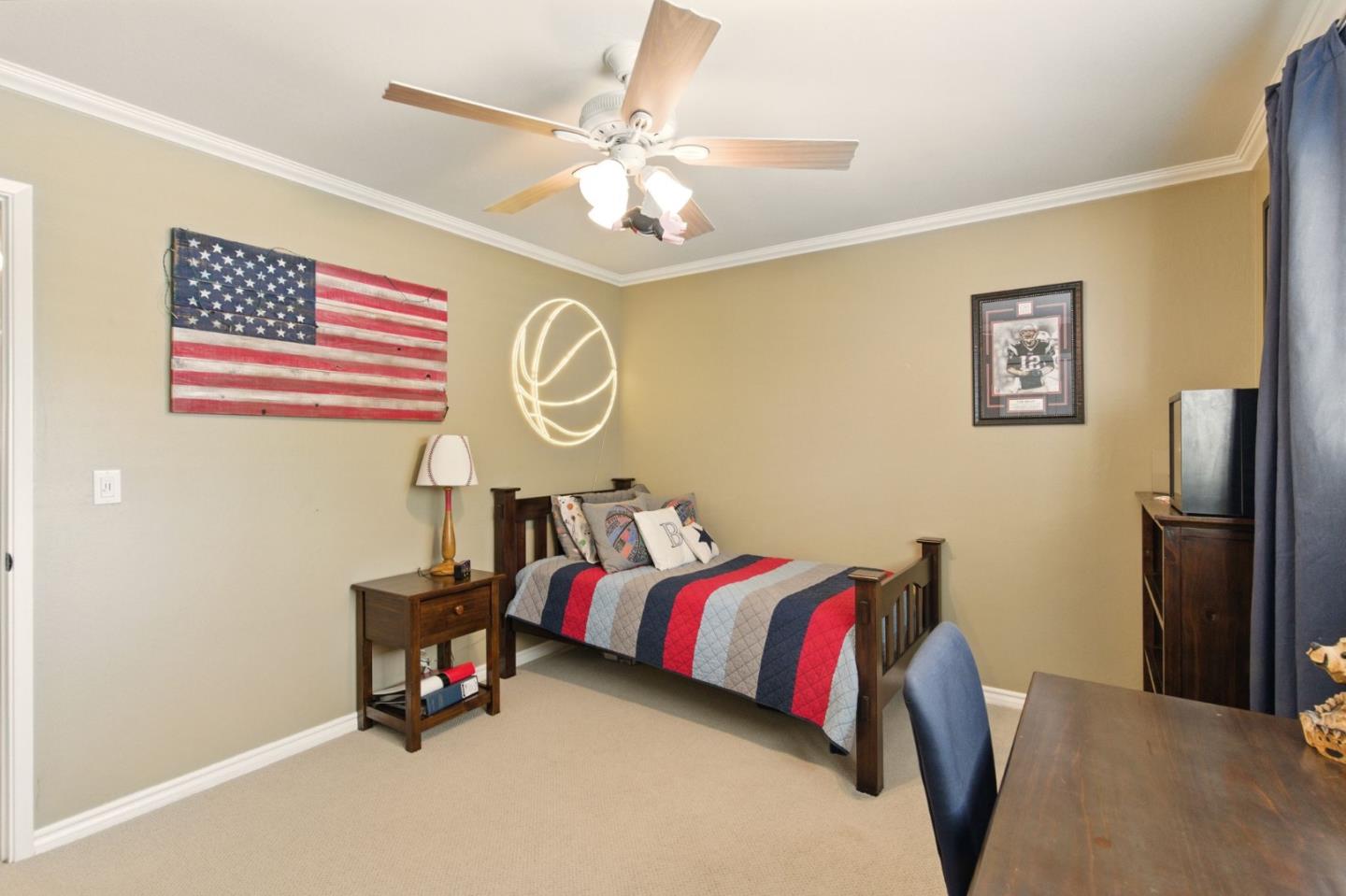 Detail Gallery Image 27 of 38 For 1142 S Genevieve Ln, San Jose,  CA 95128 - 4 Beds | 2 Baths