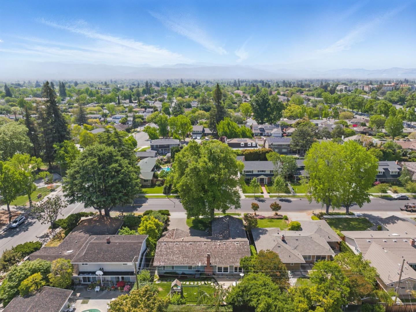 Detail Gallery Image 38 of 38 For 1142 S Genevieve Ln, San Jose,  CA 95128 - 4 Beds | 2 Baths