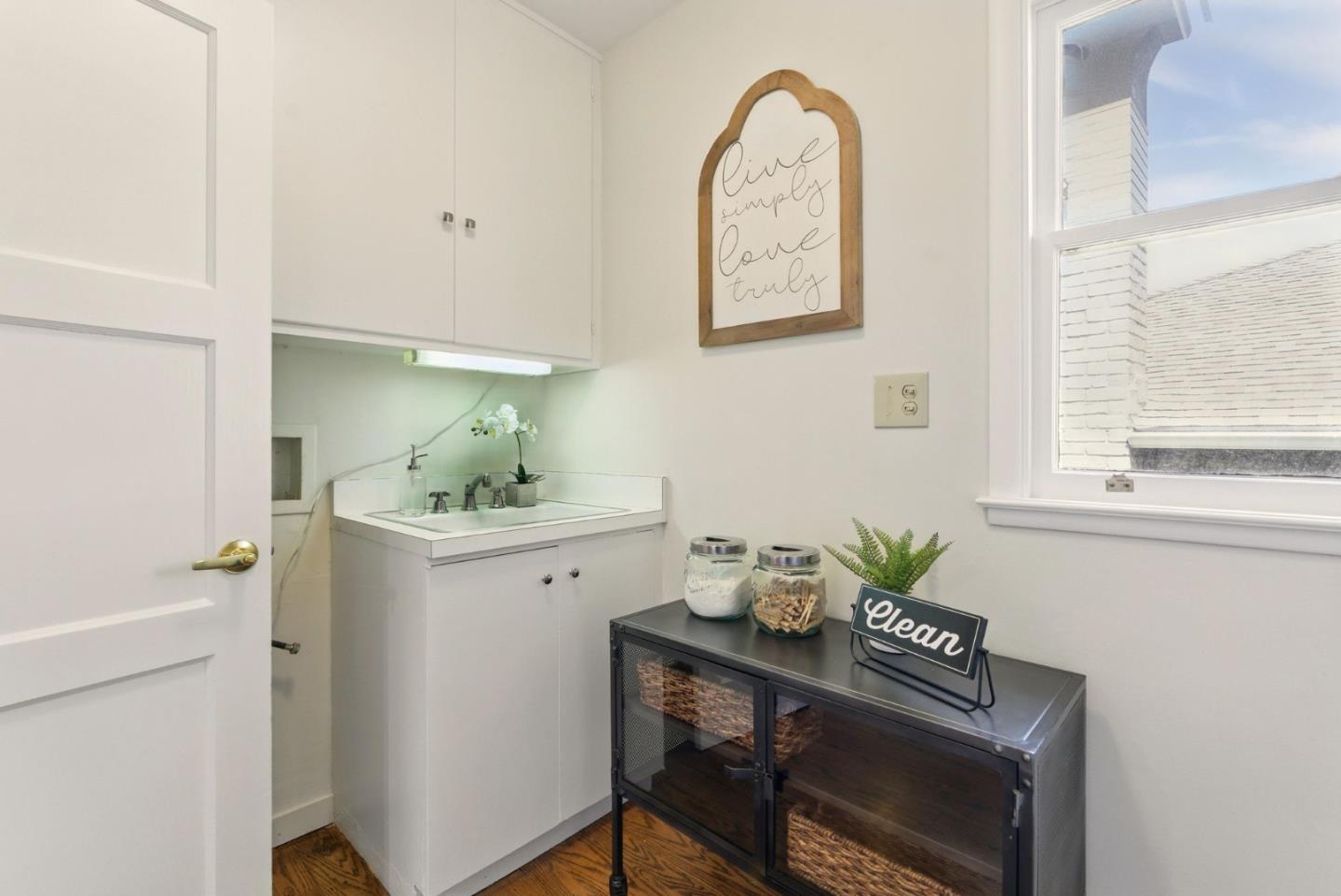 Detail Gallery Image 23 of 45 For 631 Columbia Dr, San Mateo,  CA 94402 - 3 Beds | 2 Baths