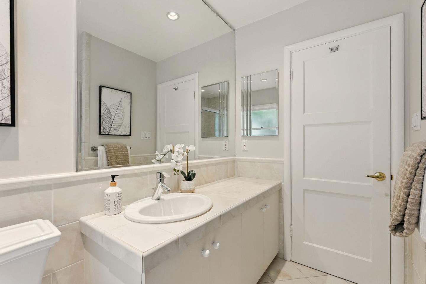 Detail Gallery Image 30 of 45 For 631 Columbia Dr, San Mateo,  CA 94402 - 3 Beds | 2 Baths