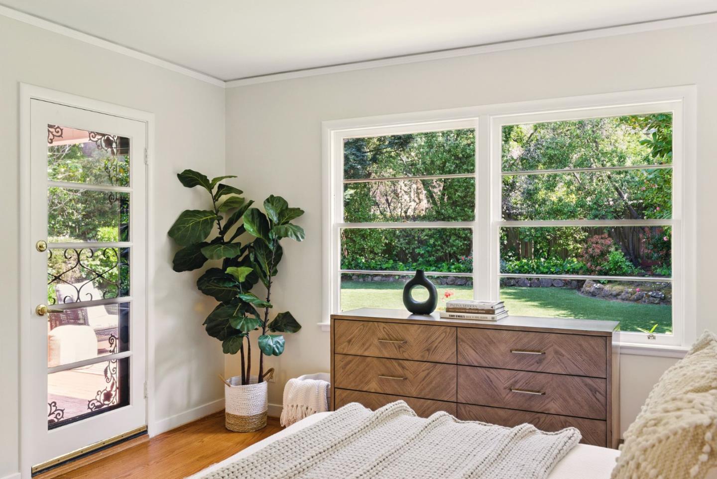 Detail Gallery Image 33 of 45 For 631 Columbia Dr, San Mateo,  CA 94402 - 3 Beds | 2 Baths