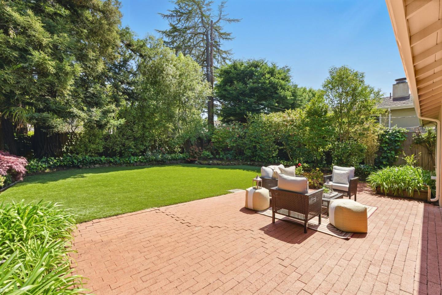 Detail Gallery Image 43 of 45 For 631 Columbia Dr, San Mateo,  CA 94402 - 3 Beds | 2 Baths