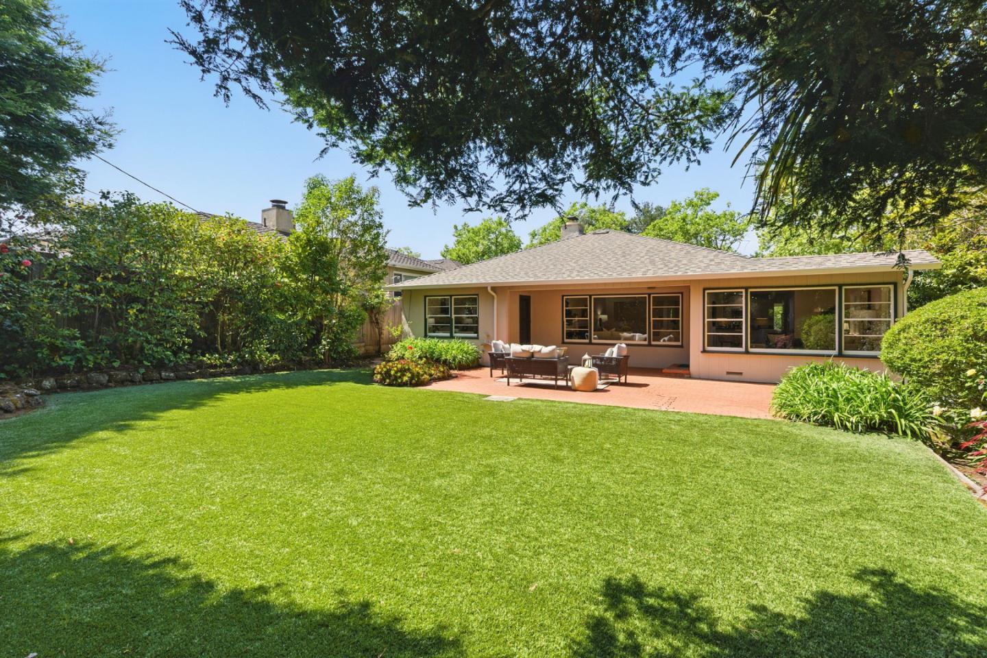Detail Gallery Image 44 of 45 For 631 Columbia Dr, San Mateo,  CA 94402 - 3 Beds | 2 Baths