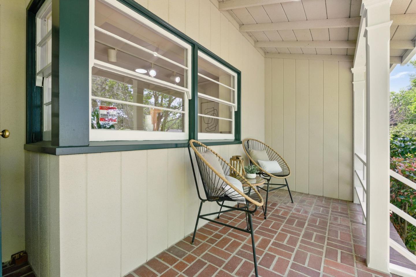 Detail Gallery Image 5 of 45 For 631 Columbia Dr, San Mateo,  CA 94402 - 3 Beds | 2 Baths