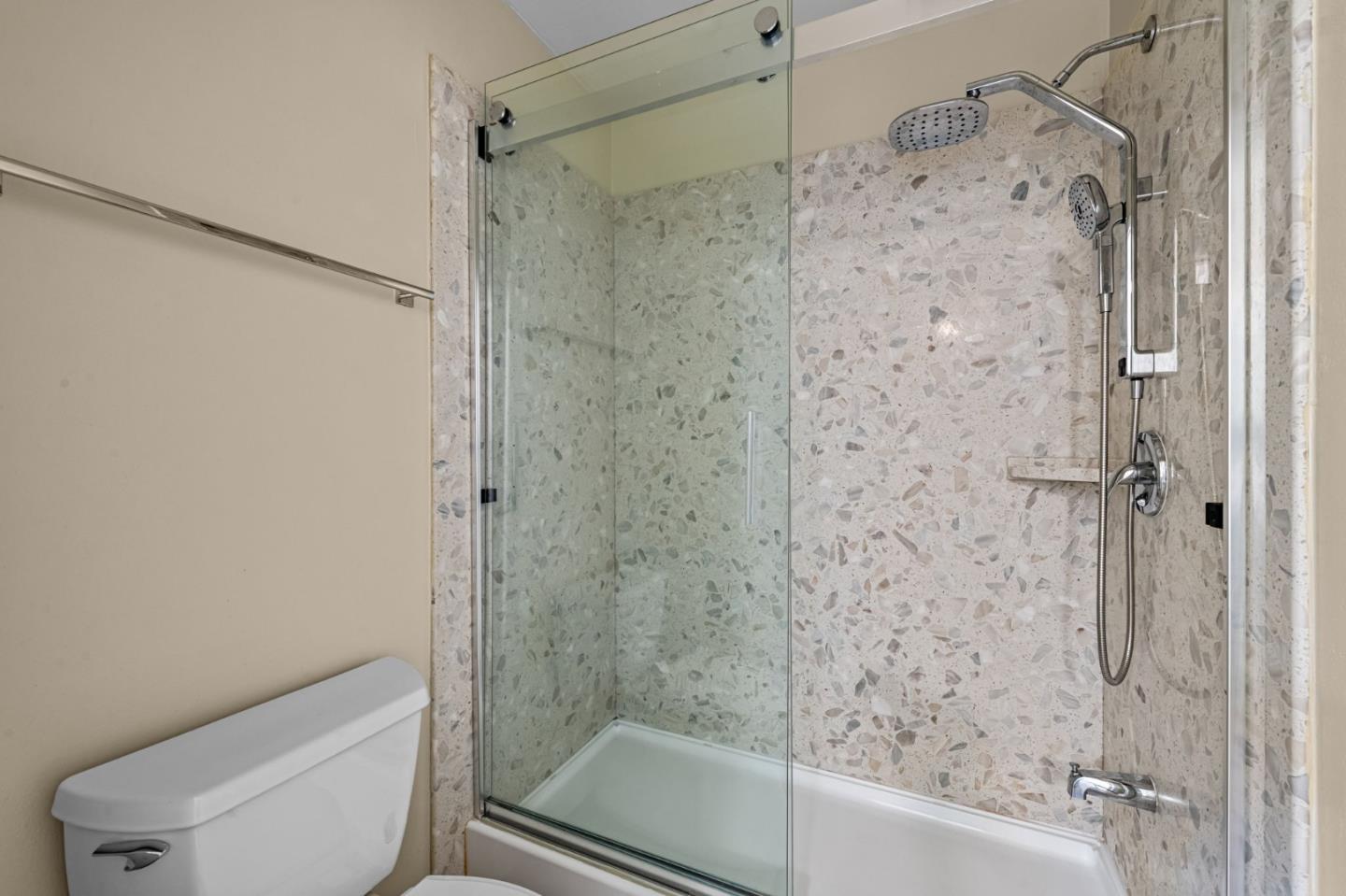 Detail Gallery Image 17 of 40 For 1550 Frontera Way #319,  Millbrae,  CA 94030 - 1 Beds | 1 Baths