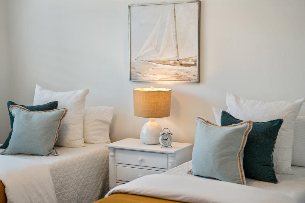 Detail Gallery Image 28 of 47 For 1160 Balboa Way, Pacifica,  CA 94044 - 3 Beds | 2 Baths