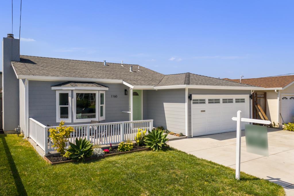 Detail Gallery Image 3 of 47 For 1160 Balboa Way, Pacifica,  CA 94044 - 3 Beds | 2 Baths